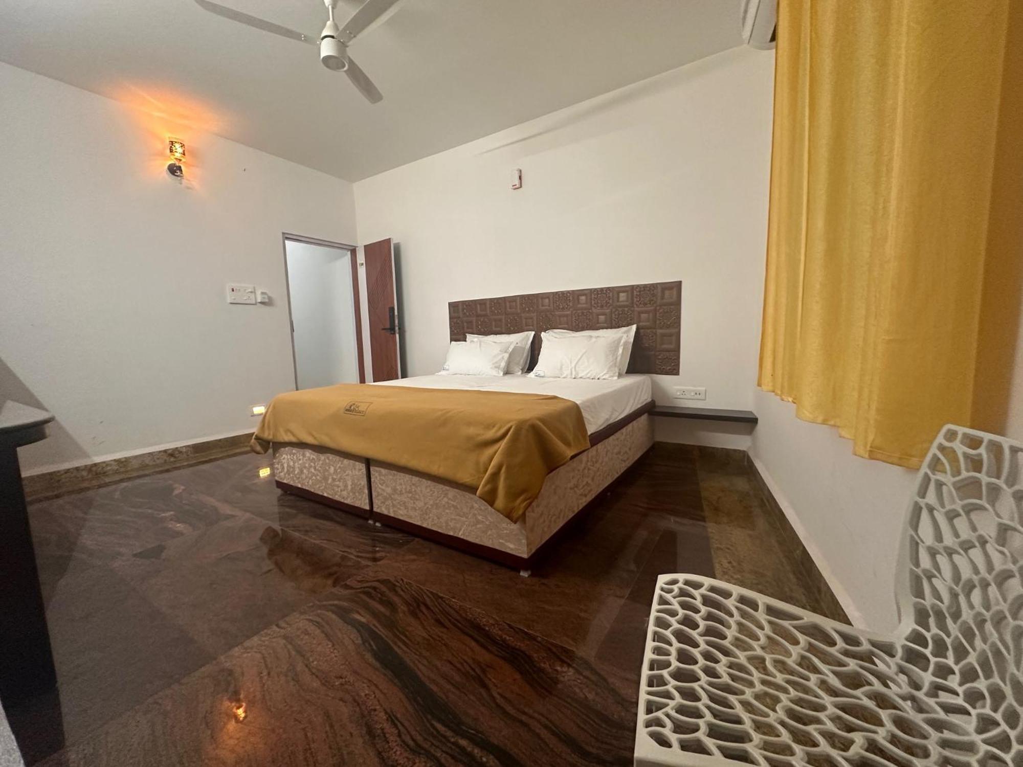 Mps Sai Palace Tiruvannāmalai Esterno foto